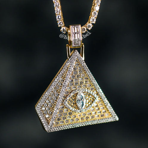 18K Diamond Pyramid Pendant Necklace Set