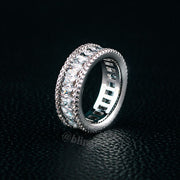 Exquisite Infinity Ring in White Gold