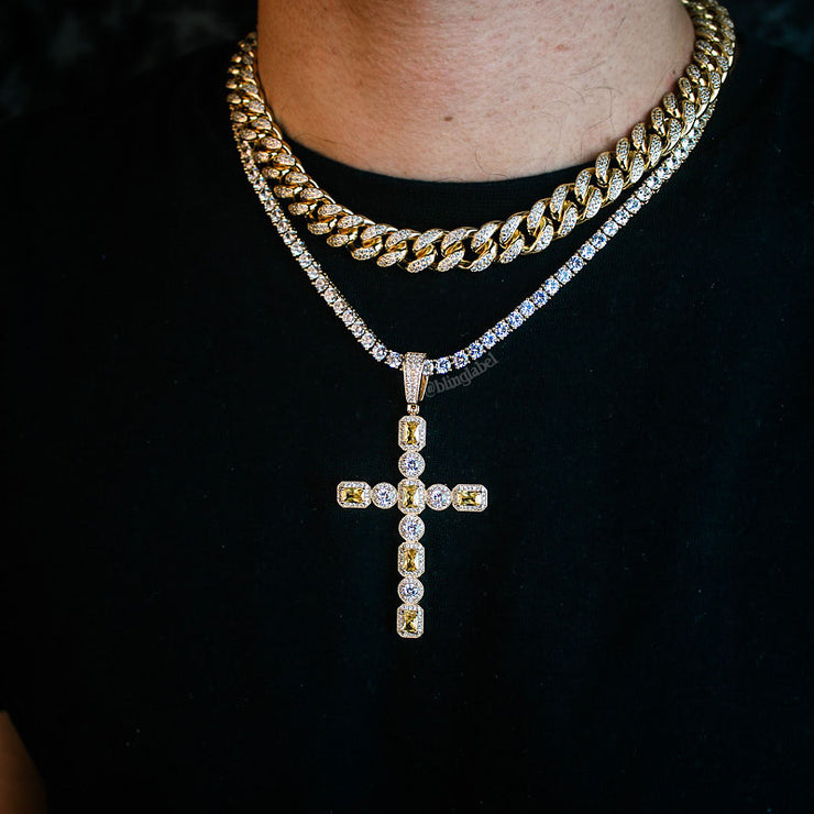 18K Royalty Diamond Cross Necklace Set in Gold